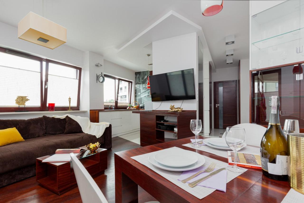 Spacious Suite With A Hammock And Terrace By Renters Prestige Warschau Exterior foto